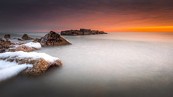 Warm Winter Dawn near Milwaukee, Wisconsin, Lake Michigan, fog, sky, sunrise, colors, mountains, usa HD wallpaper