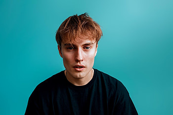 Sam Fender, Music artist, Vibrant , Live at Leeds HD wallpaper