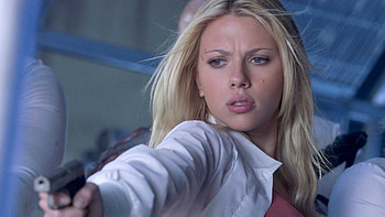 Scarlett Johansson The Island, Action-packed film, Futuristic setting, Intriguing plot HD wallpaper