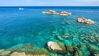 Koh Tao island view, Windows 10 spotlight, Serene beach scenery, Thailand travels HD wallpaper