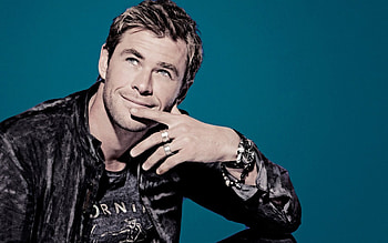 Chris Hemsworth, blue, man, smile, actor, hand HD wallpaper