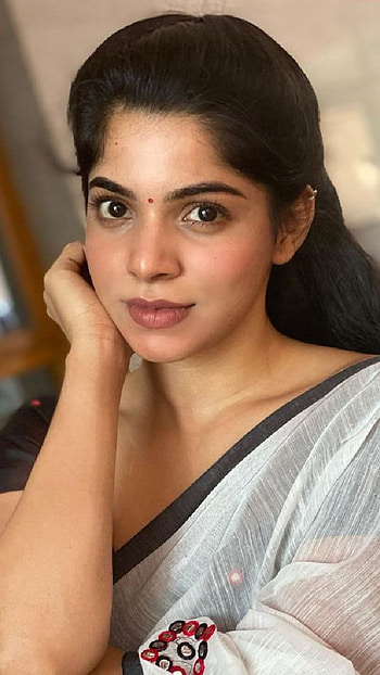 Divya Bharathi 895, Beauty, Divya Bharathi, actress HD phone wallpaper