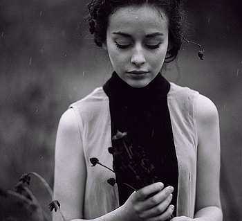 THE END ..., in thougth, graphy, bw, sensual, woman, beauty HD wallpaper