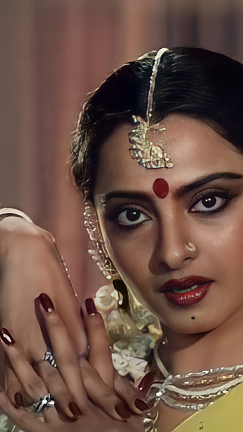 Rekha, bollywood actress, vintage HD phone wallpaper