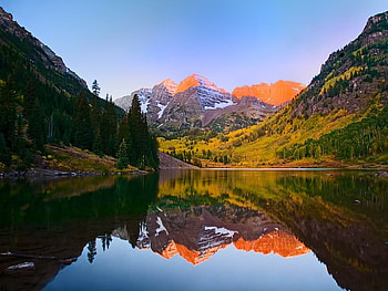 First Light on Maroon Bells, trees, sky, lake, mountain HD wallpaper