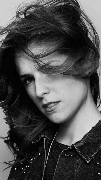 Anna Kendrick, Black and white, Sony Xperia x HD phone wallpaper