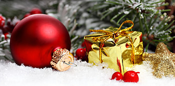 Christmas Decoration, winter, holidays, graphy, happy holidays, beauty, xmas, holiday, winter time, magic christmas, new year, merry christmas, magic, beautiful, happy new year, decoration, pretty, christmas, decorations, lovely HD wallpaper