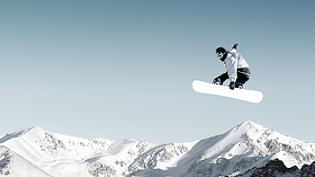 Snowboarding facts, Insider tips, Surprising trivia, Uncover secrets HD wallpaper