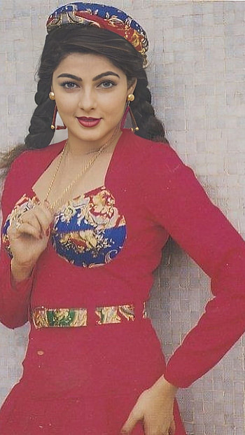 Mamata Kulkarni, bollywood actress HD phone wallpaper