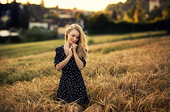 Timeless Beauty Girl In Black Polka Dots, black-dress, blonde, girls, model HD wallpaper
