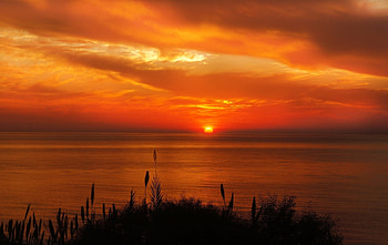 Summer Sunset, landscape, beach, summer, dawn, clouds, nature, sky, sun, sunset, ocean HD wallpaper