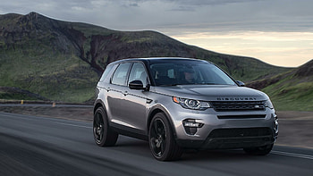 Land Rover Discovery, Off-road capability, Luxurious SUV, Elegant design HD wallpaper