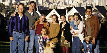 Ashley Olsen, Full House (1987), Full House, Tv Show, Andrea Barber, Bob Saget, Cast, Dave Coulier, Dog, John Stamos, Lori Loughlin, Mary Kate Olsen HD wallpaper