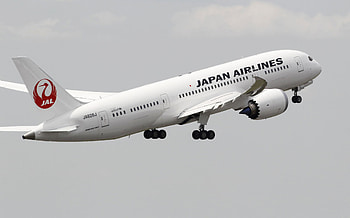 Japan Airlines, Foreign tourists, Round trip flights, offer HD wallpaper
