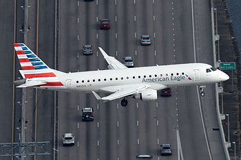 American Eagle Airlines, New routes, Austin HD wallpaper
