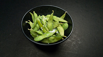 Edamame beans, Aburi Alabang treat, Delicious edamame, Hawaiian style HD wallpaper