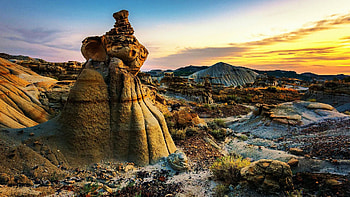 Makoshika State Park, Montana, clouds, landscape, sky, rocks, sunset, usa HD wallpaper