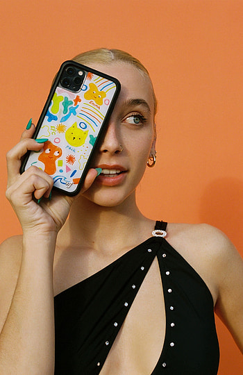 Emma Chamberlain, Wildflower cases, fashion HD phone wallpaper