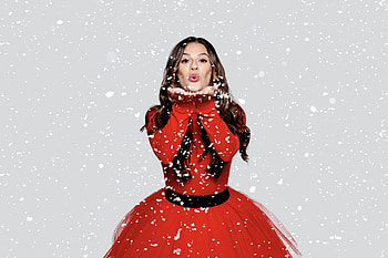 Lea Michele Christmas In The City Album hoot, lea-michele, music, girls, hoot HD wallpaper