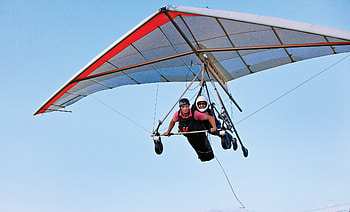 Interesting hang gliding facts, Fascinating air sport, Favorite adventure, Surprising trivia HD wallpaper