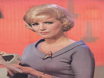 MAJEL BARRETT AS 'HEAD NURSE' CHRISTINE CHAPEL, action, tvshow, entertainment, usa HD wallpaper