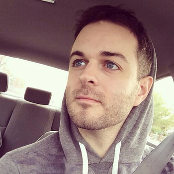 Curtis Lepore, Entertainer extraordinaire, Hilarious content, Engaging performances HD phone wallpaper