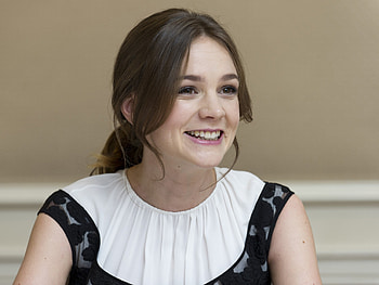 Carey Mulligan, Striking , John Thompson, Captivating HD wallpaper