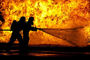 Firefighter , Bravery in action, Disaster response, Lifesaving heroes HD wallpaper