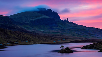 Loch Fada sunrise, Skye HD wallpaper