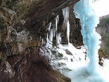 Ice Beneath The Kaaterstill Falls New York , Waterfalls, Winter, Ice, Beneath, Nature, Falls HD wallpaper