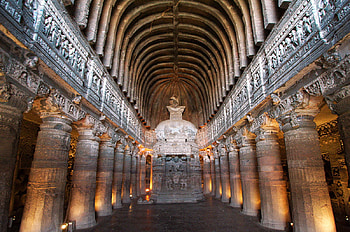 Ajanta Chait Tempel Room, decoration, sunlight, symmetry, ceiling, pillars HD wallpaper