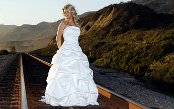 Blonde On A Wedding Gown, beautiful, wedding, dress, blonde HD wallpaper