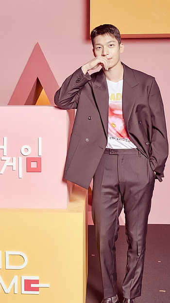 Wi Ha Joon, kdrama, squid game, green light, action, red light, Hwang jun ho HD phone wallpaper