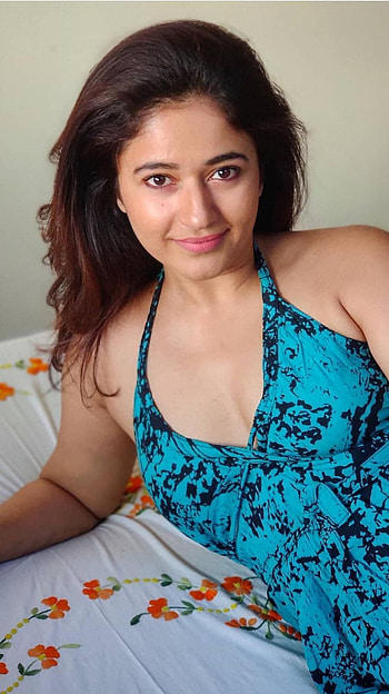 Poonam Bajwa, tamil actress, beautiful HD phone wallpaper