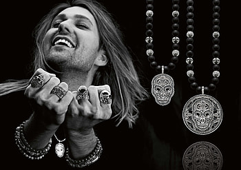 David Garrett, rings, smiling, hands, cute, long hair, genius, blonde hair, violinist, handsome HD wallpaper