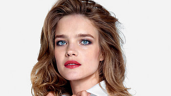 Natalia Vodianova HD wallpaper