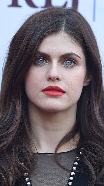 Alexandra Daddario, Actress, Alexandra Daddario Hollywood HD phone wallpaper