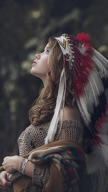 Mobile Girl 2160x3840 HD phone wallpaper