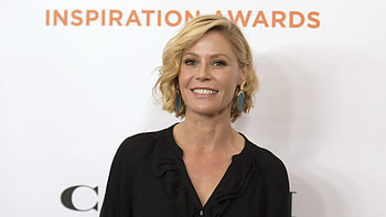 Julie Bowen, National park incident, Real-life hero, Helping others HD wallpaper
