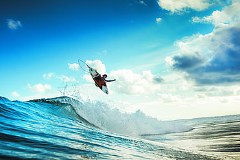 Surfing phenomenon, Captivating visuals, Thrilling issue, Surfer's delight HD wallpaper