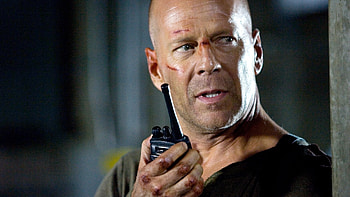 Live or Die Hard, Full movie online, High-adrenaline experience, Action-packed HD wallpaper