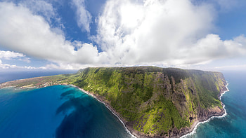 Molokai Island, Sea cliffs, Kalaupapa peninsula, Panorama HD wallpaper