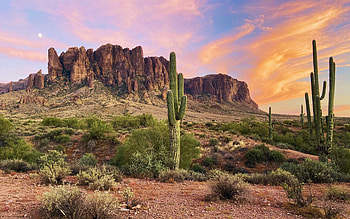 Beautiful evening of the Superstition Mountains at Lost Dutchman state park, Arizona, cactuses, sunset, colors, desert, clouds, sky, usa HD wallpaper