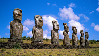 Iconic stone figures, Enigmatic Easter Island, Majestic sculptures, Cultural heritage HD wallpaper