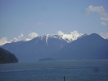 Pitt lake, BC, mouintan, sky, water HD wallpaper