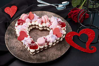 heart-shaped, food, cake HD wallpaper