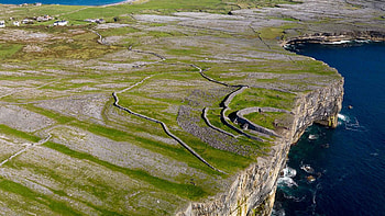 Aran Islands, Dun Aengus, Travel guide, Nordic Visitor HD wallpaper