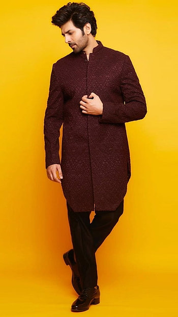 Kartik Aaryan, Yellow Background, fashion, hoot HD phone wallpaper