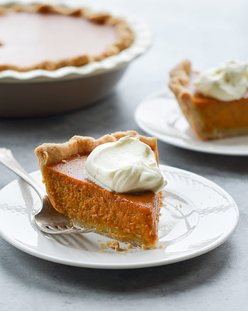Perfect pumpkin pie, Rich dessert, Once Upon a Chef's creation, Fall favorite HD phone wallpaper