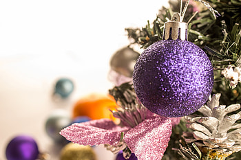 Happy Holidays!, deco, purple, craciun, ball, christmas HD wallpaper